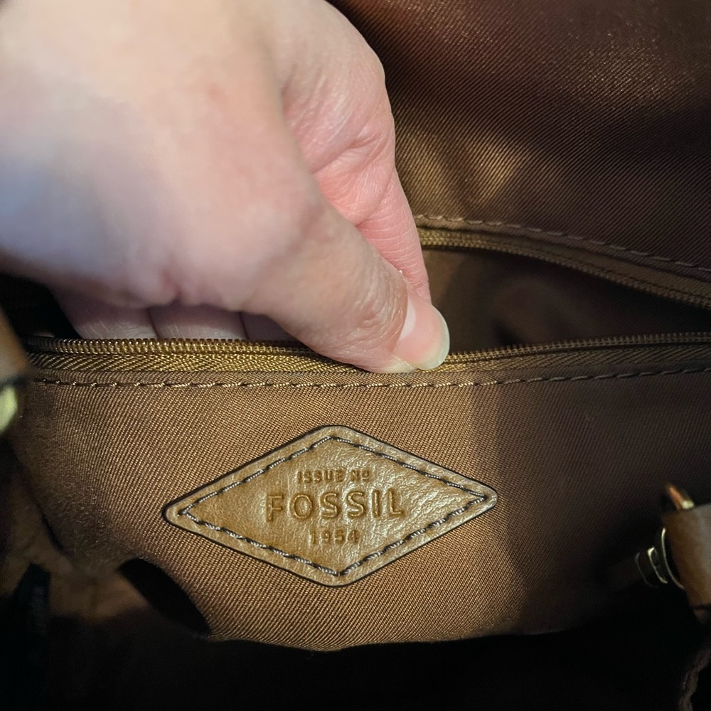 FOSSIL Leather Bag - Picture 10 of 13